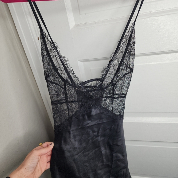 NEW Victorias Secret sexy black babydoll lace satin dress slip XS - Picture 4 of 8